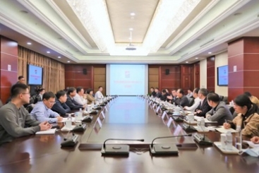 國家發(fā)改委體改司司長徐善長來巨石調研混合所有制改革工作