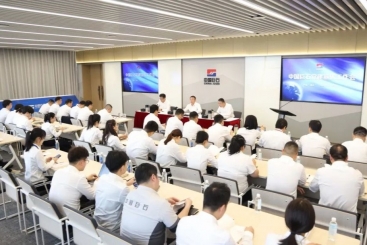 決定一家企業(yè)走多遠攀多高的是什么？這場會議給出答案
